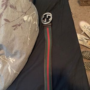 Gucci belt sz 32